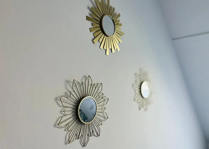 Cosy En Coeur De Vieille *